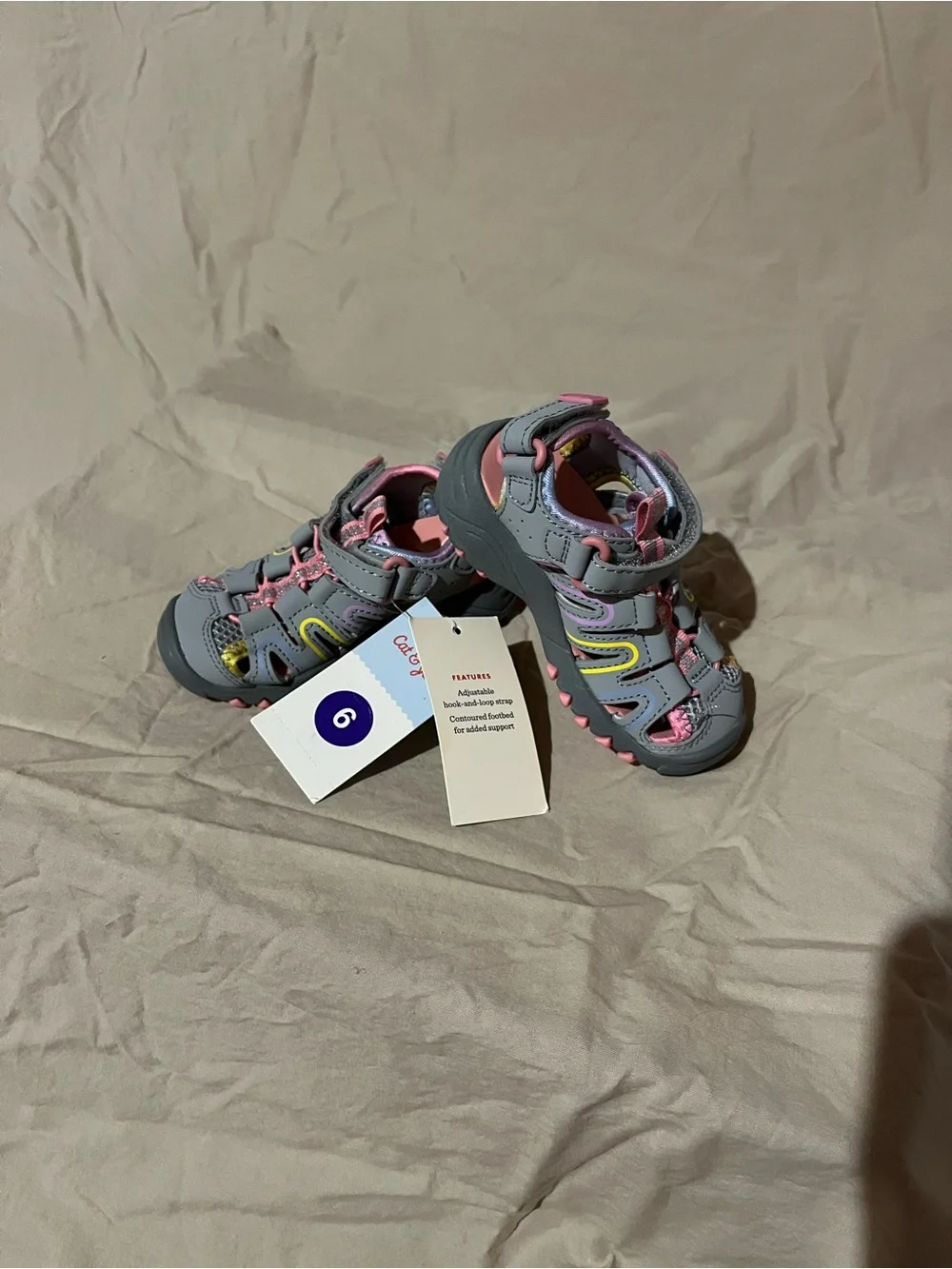 NWT Cat & Jack Sandal size 6
